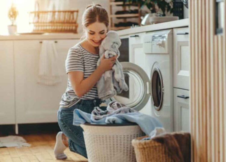 Ev hanımlarına 8.321 TL maaş verilecek! SGK açıkladı