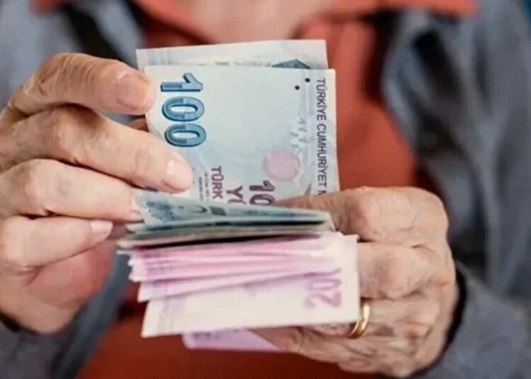 İstifa edenler ve emekli çalışanlara işsizlik maaşı için kritik uyarı yapıldı!