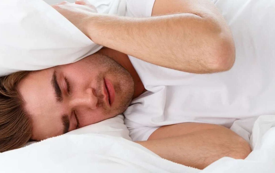 Uykusuzlukta büyük tehlike! Beyni sessizce çökerten süreç açığa çıktı